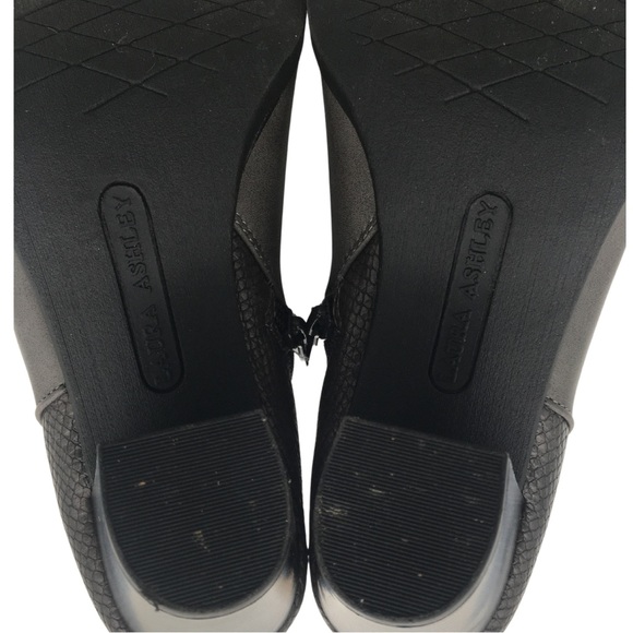 Laura Ashley Grey Reptile Print SIce Buckle Vegan Booties with Almond Toe size 7 - Picture 13 of 16